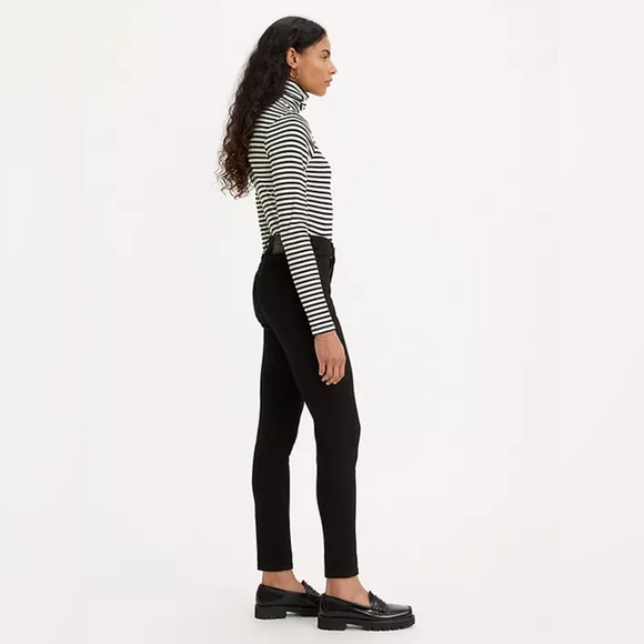 Levi’s 712 High Rise Skinny - Picture 3 of 8